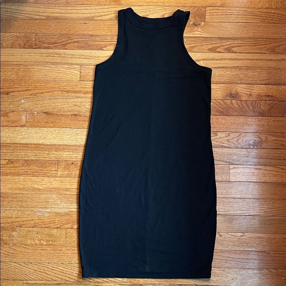 Black Sleeveless Midi Dress